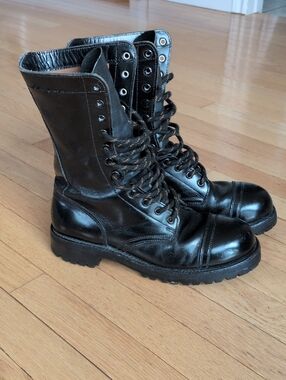 Vintage 1992 H.H. Brown black leather military MK III Combat boots size 7E